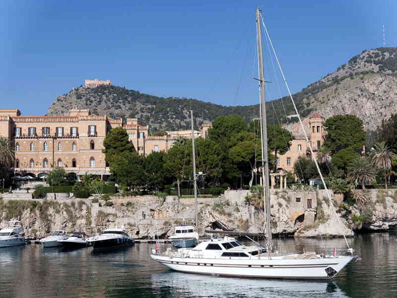 Sailing yacht My Lotty in Palermo